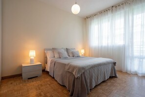 3 Schlafzimmer, Bügeleisen/Bügelbrett, kostenloses WLAN, Bettwäsche
