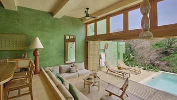2 Bedroom Villa Rooftop/ Pool | Oleskelualue | Älytelevisio, Netflix, suoratoistopalvelut