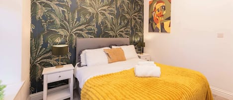 1 chambre, fer et planche à repasser, Wi-Fi gratuit, draps fournis