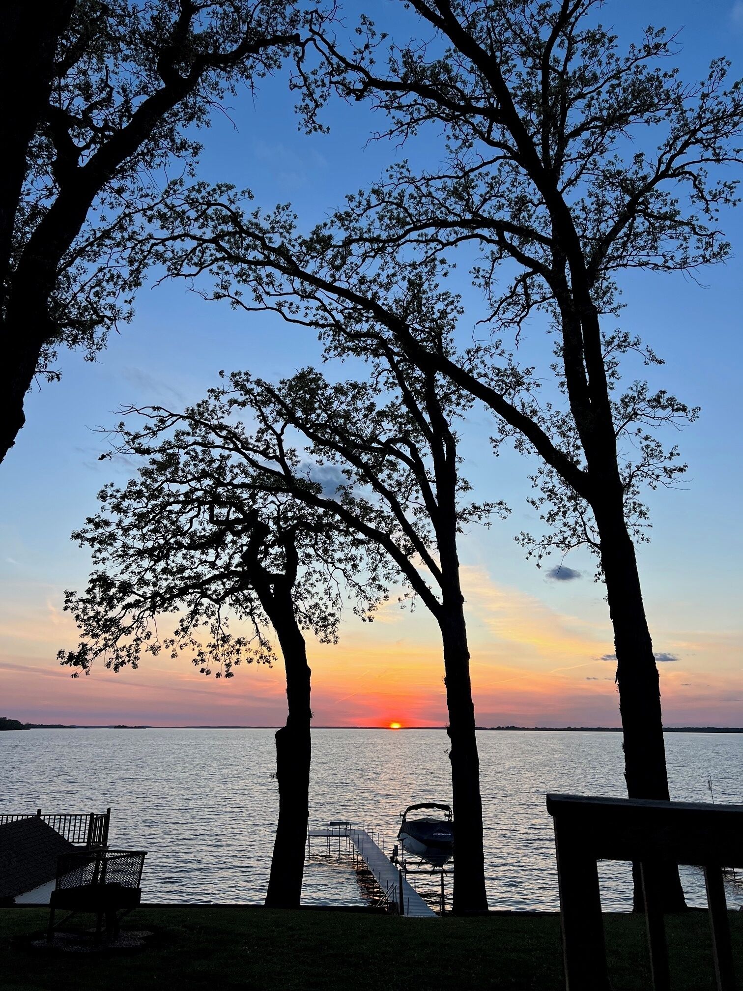 Beautiful Lake Winneconne house.  Relax with sunsets, fishing, boating. 