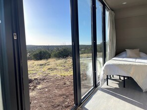 1 bedroom, bed sheets - Glass Pod near Grand Canyon (Ash Fork)