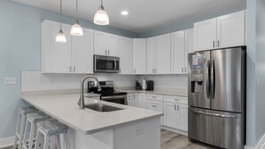 Private kitchen - 3BR Home /beach Access/spacious Deck/zoo Across (Panama City Beach)