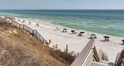 4-bedroom Cottage in Seacrest Beach ~ Gulf Views ~ Community Pool