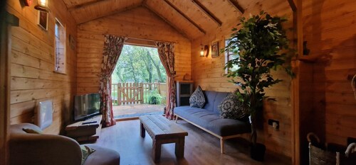 Beautiful 1-bed Cabin in Newmarket