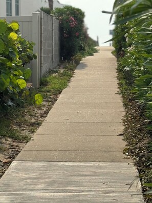 Property grounds - South Padre Island Condo, Walk to Beach with Pool, Hot Tub, and Private Patio (South Padre Island)