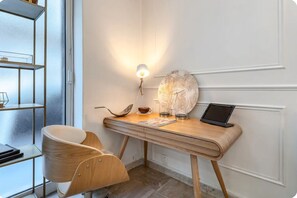 Interior - Chic Appartement Proche Tour Eiffel (Paris)