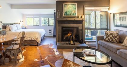 Cottonwood Condo in Sun Valley | Walk Everywhere!