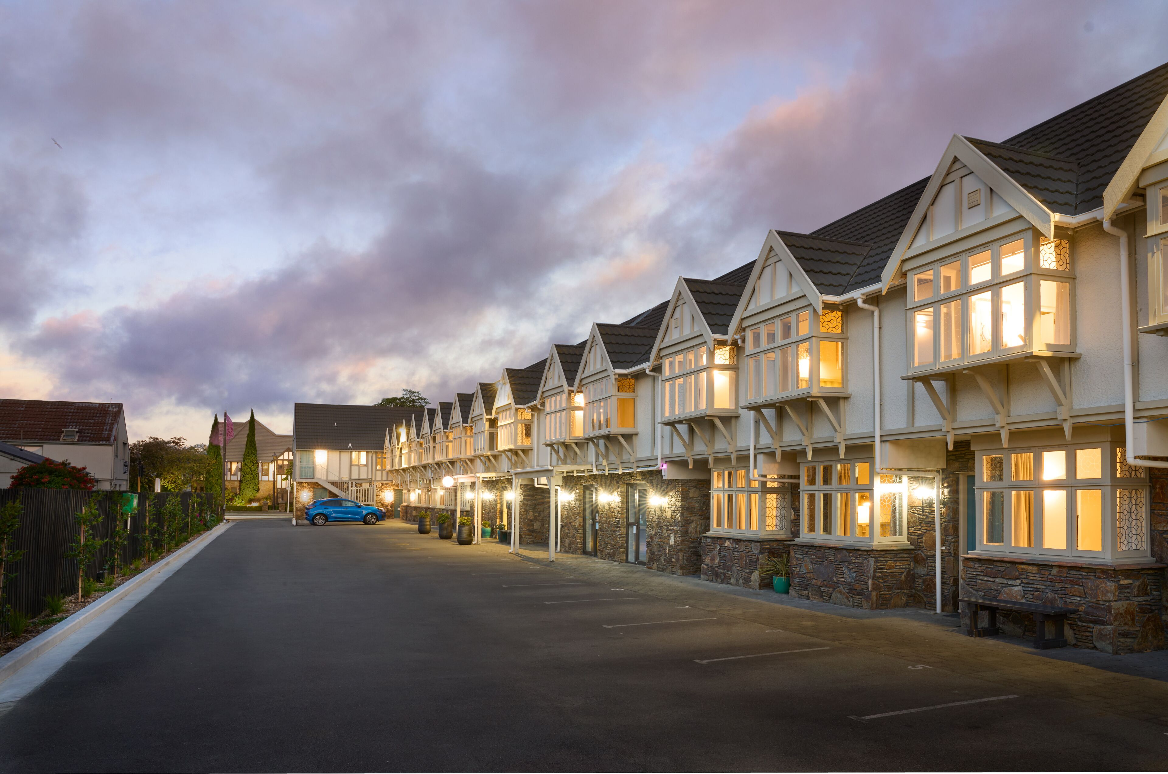 Vista frontal de la propiedad