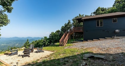 Chalet-Näkymä laaksoon-Oma kylpyhuone