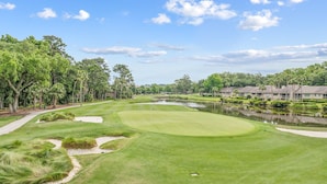 Golf - 56 Woodbine Villa @ Sea Pines | Walk to Beach Club| Golf View | Pickleball & Tennis (Hilton Head Island)