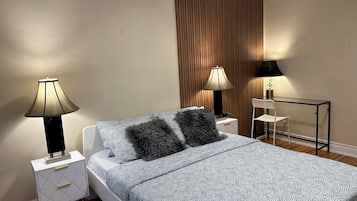 4 bedrooms, WiFi, bed sheets