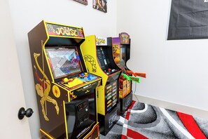 Game room - Peaceful Retreat near Texas Tech with Epic Game room! (Lubbock)
