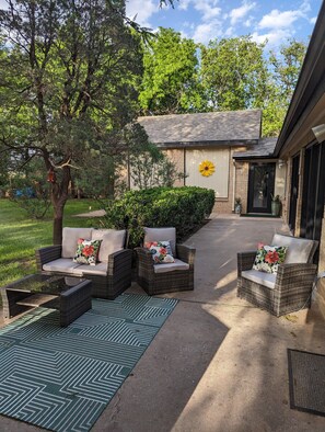 Terrace/patio - Peaceful Retreat near Texas Tech with Epic Game room! (Lubbock)