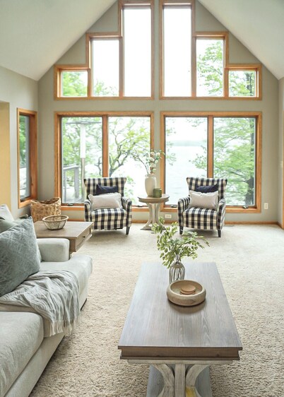 Private Lake Access-7 King Beds-Spacious Retreat-2 Game Rooms-Theater Room