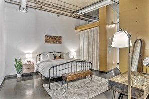 1 soveværelse, skrivebord, strygejern/strygebræt, gratis Wi-Fi