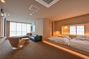 Premium modern Japanese-Western-style twinRoom with indoor hot spring bath "yabukita | In-room safe, individually decorated, desk, laptop workspace - Ureshino Onsen Yadoya Uchiroji Hondori (Ureshino)