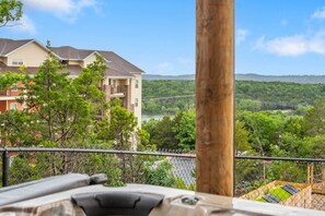 Property grounds - Thanksgiving Available! Golf Simulator_Hot Tub_Lake Views_Free Tickets_Close to Attractions (Branson)