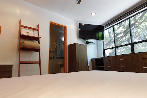 Deluxe-Doppelzimmer, 1Â King-Bett, Nichtraucher, Stadtblick