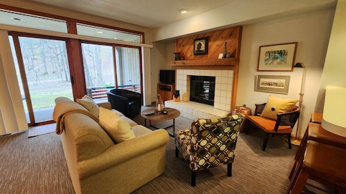 Ski-in, Ski-out Condo at Nub's Nob Ski Resort near Harbor Springs & Petoskey