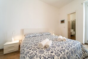 1 soverom, strykejern/-brett, wi-fi og sengetøy