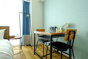 Spiseområde på rommet