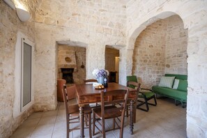 Dining - GuestHost - Poetry House - Idyllic Country Villa Retreat (Ostuni)