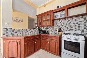 Apartamento Confort, 2 habitaciones, no fumadores, baño privado | Cocina privada