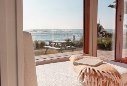 Oceanfront Tiny Home w/ outdoor sunken bath