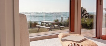 Oceanfront Tiny Home w/ outdoor sunken bath