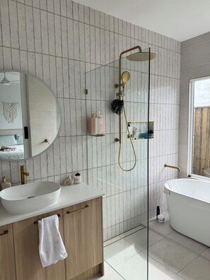Hair dryer, towels, soap, shampoo
