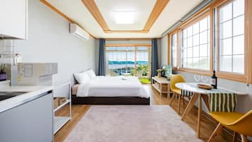 Basic Room, 1 Bedroom (Room 204) | 1 bedroom, free WiFi
