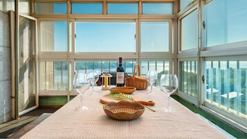 Chambre de base, 1 chambre (Room 302) | 1 chambre, accès au Wi-Fi (inclus)