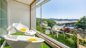 Basic Room, 1 Bedroom (Room 204) | 1 bilik tidur, Wi-fi percuma 