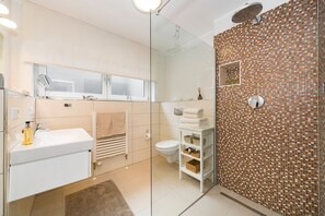 Nicht klassifiziertes Bild, 2 von 35, Schaltfläche