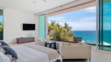 13 bedrooms, desk, iron/ironing board, travel cot