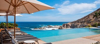 Palmilla Vegas III Magnificent Beachfront Villa