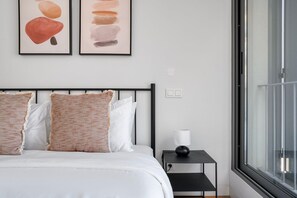 2 sovrum, strykjÀrn/strykbrÀda, wi-fi och sÀngklÀder