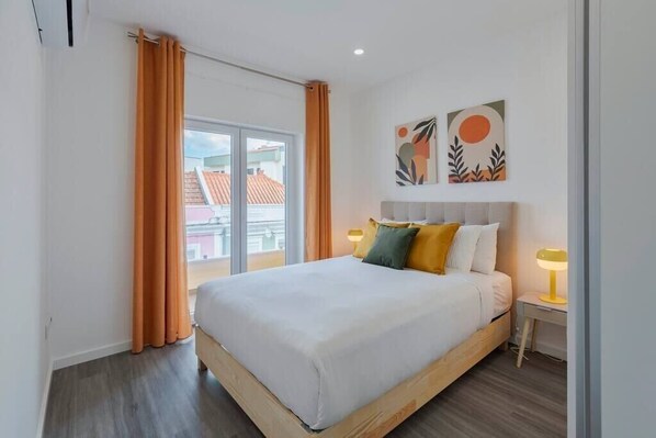 5 Schlafzimmer, Bügeleisen/Bügelbrett, Reisekinderbett, WLAN