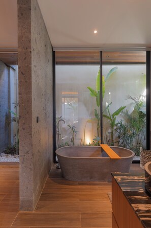 Bathroom - Villa Casa Wins (Canggu)