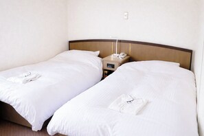 1 bedroom, desk, iron/ironing board, free WiFi - Nonsmoking Breakfast included Twin / Muroran Hokkaidō (Muroran)