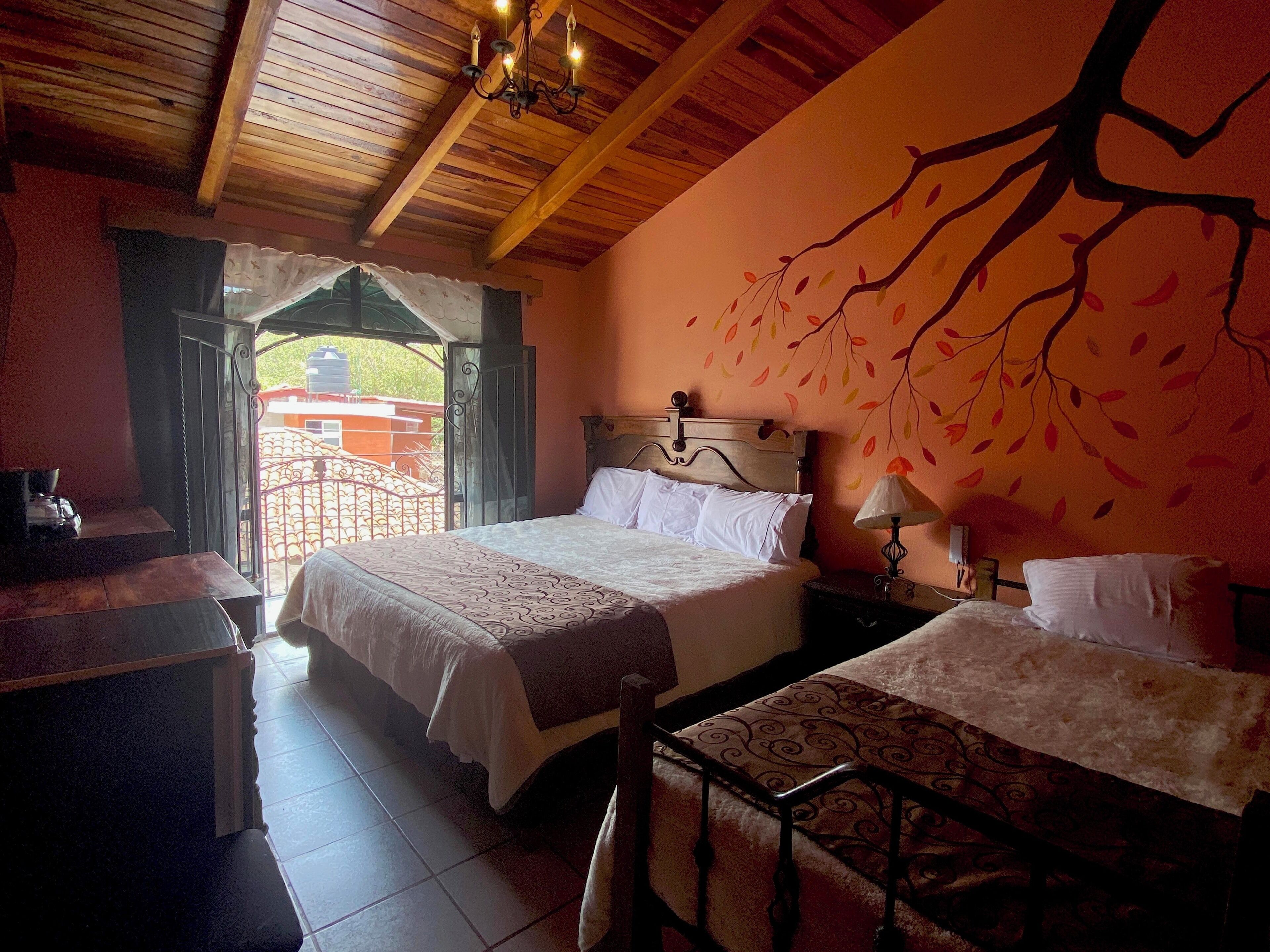 1 habitación, tabla de planchar con plancha, wifi y ropa de cama 