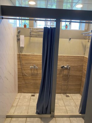Basic Shared Dormitory, Non Smoking | Bathroom