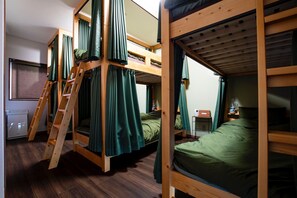 2 chambres, bureau, Wi-Fi gratuit, draps fournis