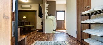 Newly opened Convenient access just a 5minute / Sumoto Hyōgo