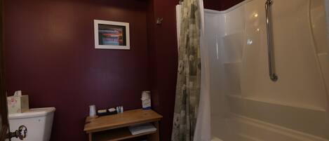 Room 4 Bath