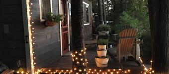 Historic , cozy 2 bedroom original cabin at the waters edge in Franklin ME