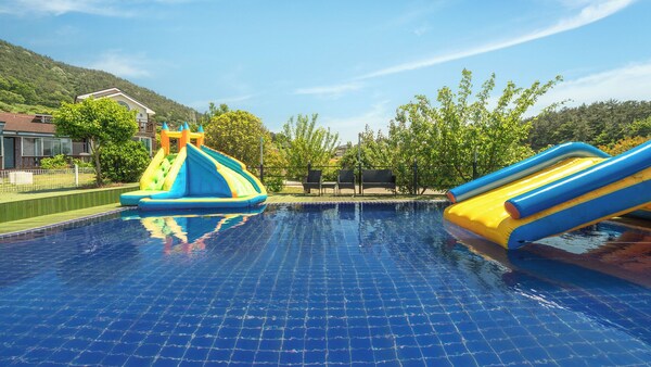 Yeosu Noeul Walk Pet Pension - Yeosu-si