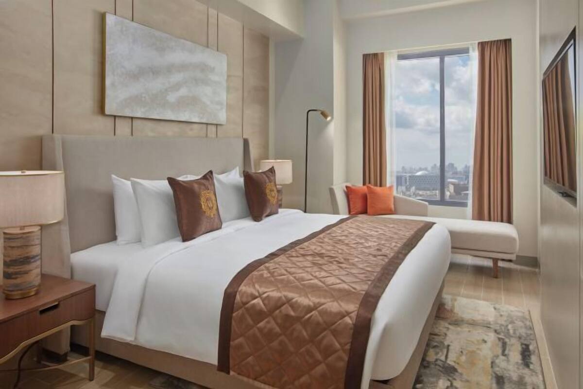 In-room safe, desk, laptop workspace, blackout curtains