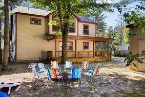 Terrace/patio - 3 min to dunes, Exclusive beach access, Buggy parking (Mears)