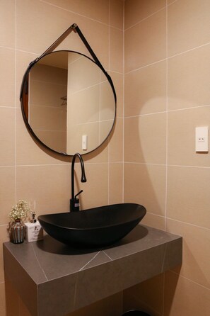 Ducha, cabezal de ducha tipo lluvia, artículos de tocador de diseñador